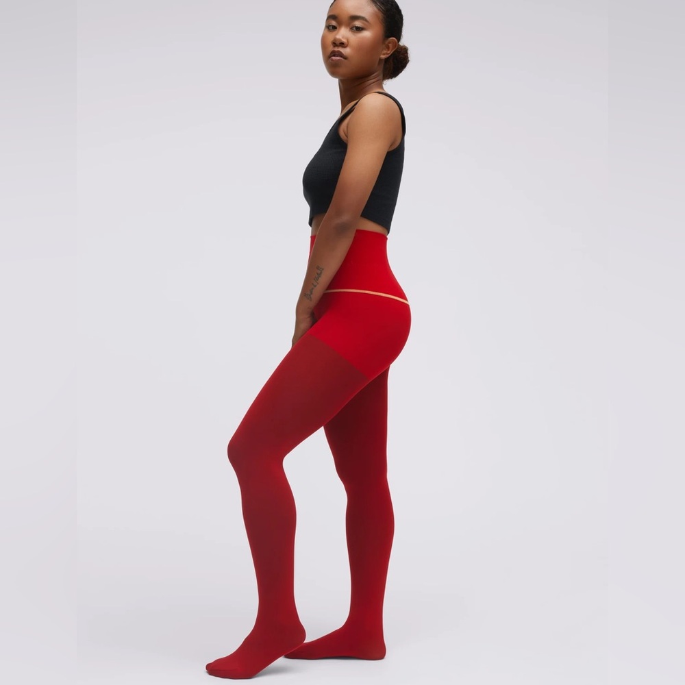 Semi-Opaque Rip Resist Tights in Cherry